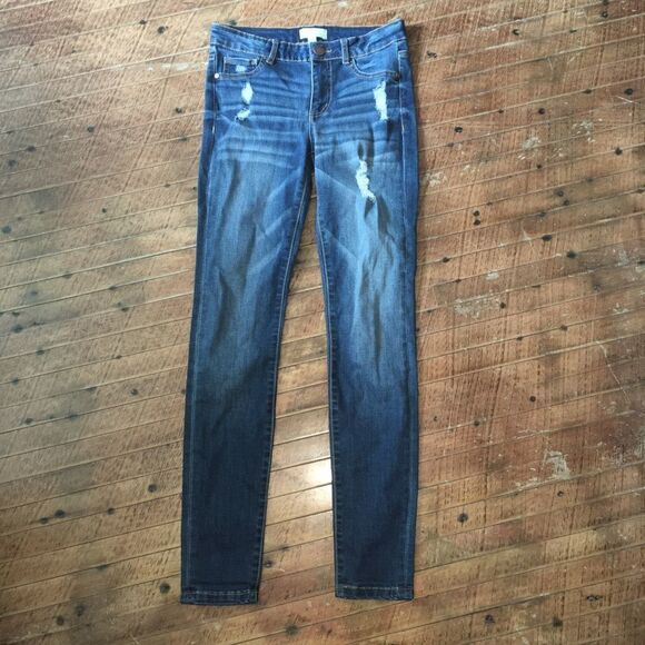 Altar’d State distressed size 1 skinny jeans - Picture 1 of 4